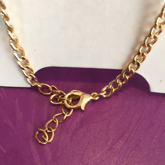 Icing necklace. Gold and multicolour beads. 20 3/4 inches long. Like new! 💕 - Picture 3 of 4